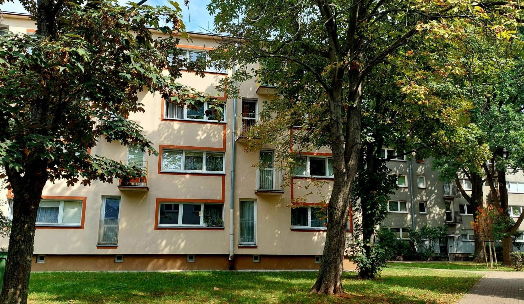 Wola Blisko Metra Privatunterkunft *